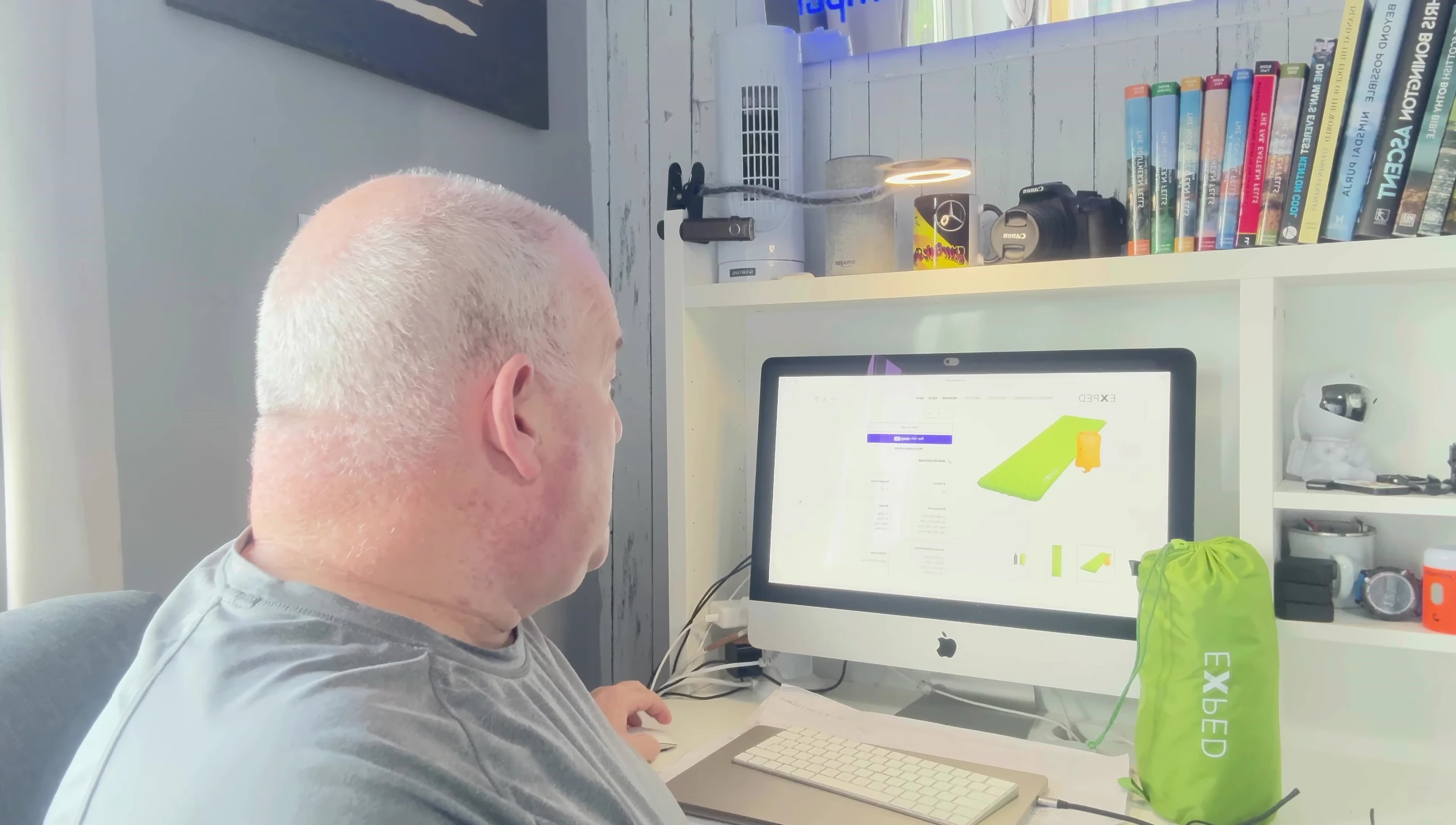 Screenshot showing the reviewer checking the specs of the sleeping pad online.