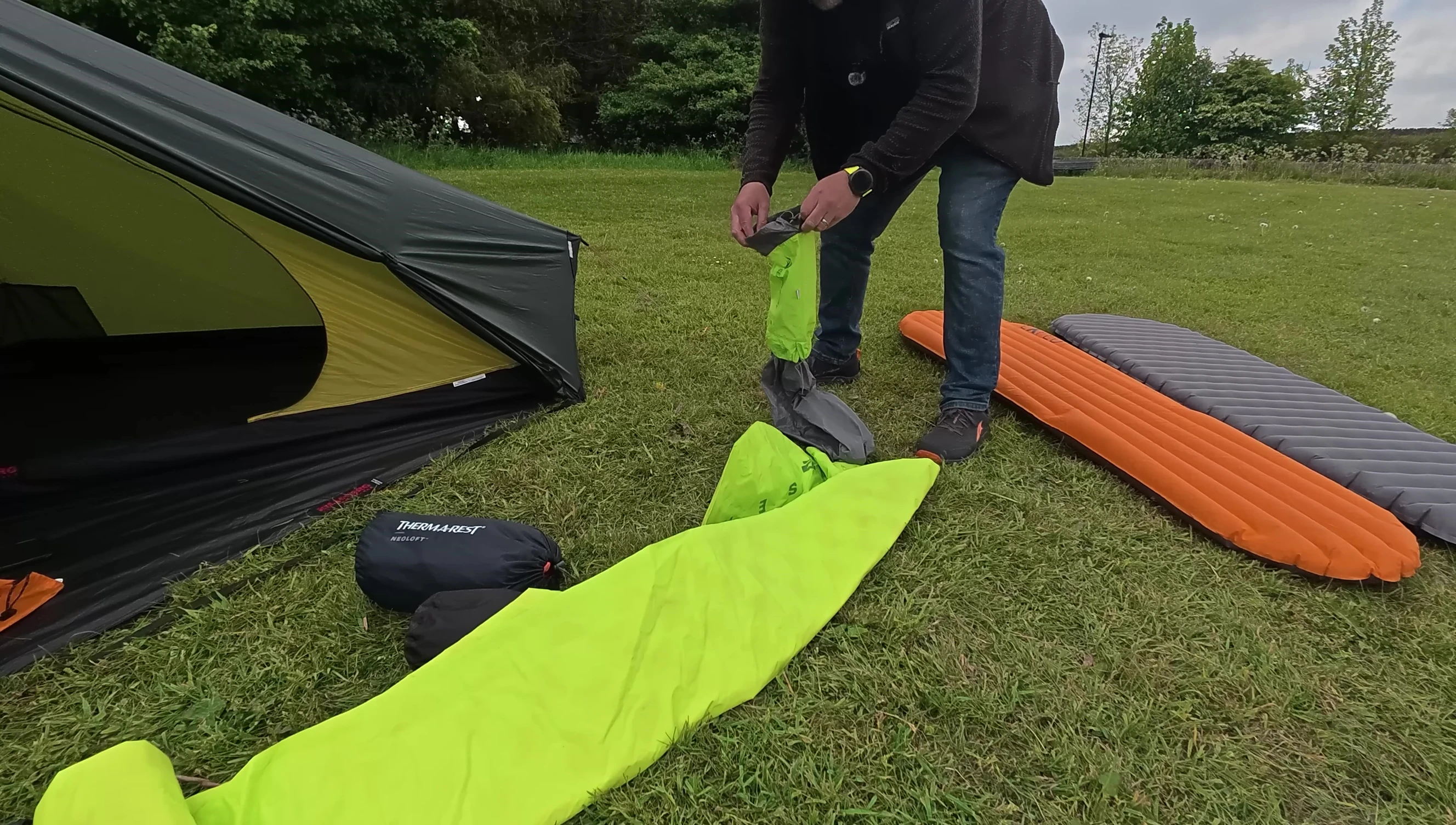 Sea to Summit Comfort Light air pocket sleeping pad