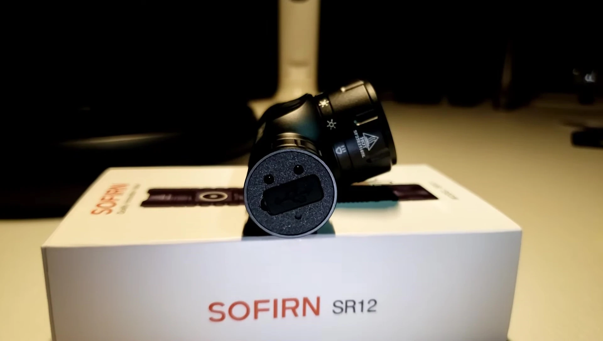 The touchless sensor area