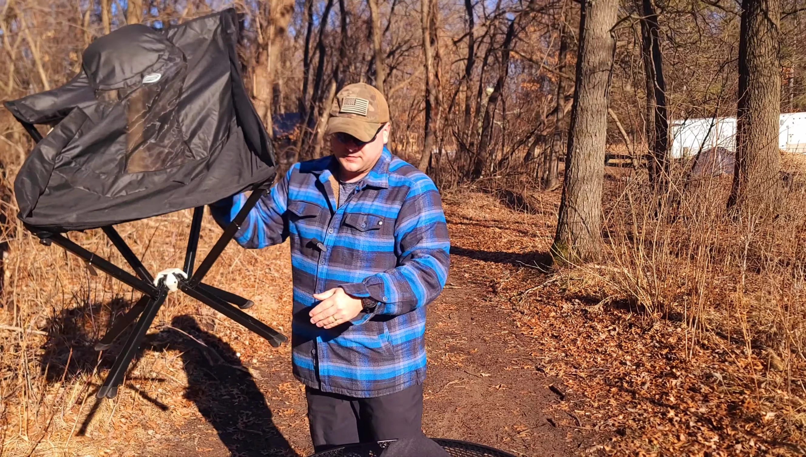 The fully assembled Cliq Chair Epiq Lounge, ready for use.