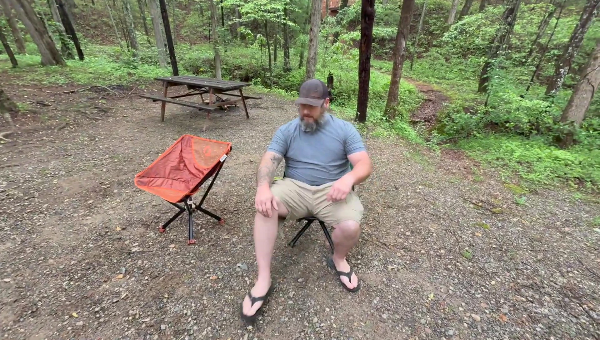 Multiple people sitting on the CLIQ Chair 2.0