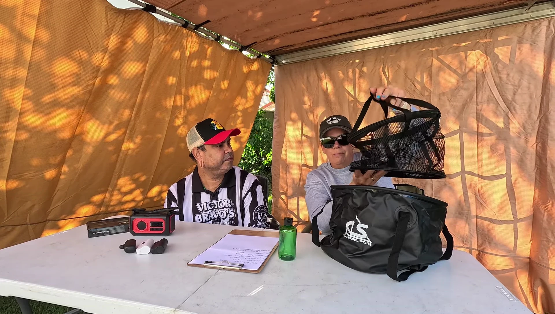 The dishwashing tub folded flat.