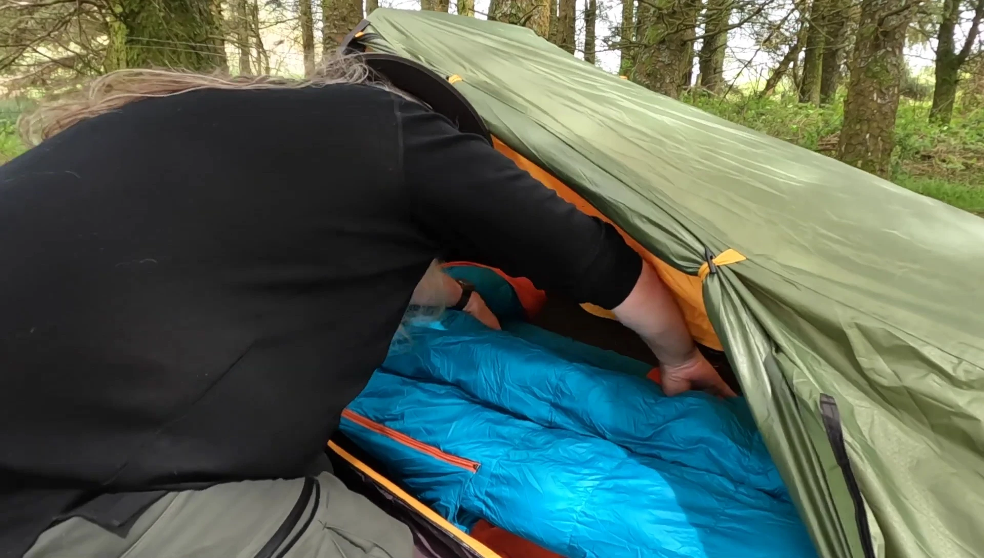 The reviewer addressing the 'flappy thing' detail, showcasing the need for adjustment.