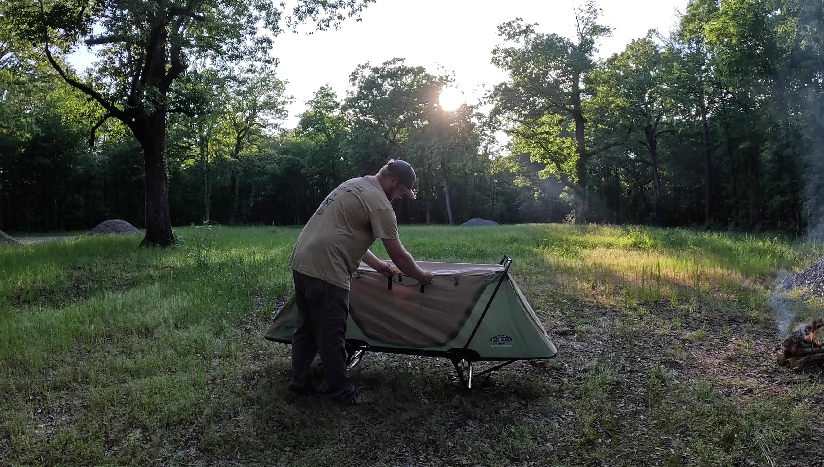 Showing the vents for ventilation.