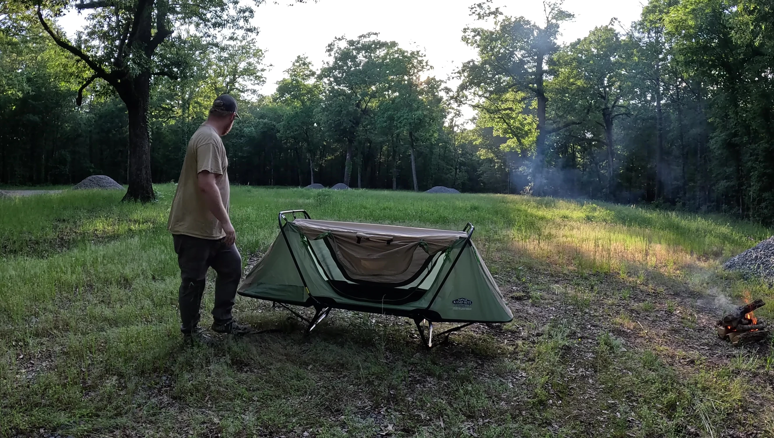 Illustrating the potential for tipping if weight is unbalanced.