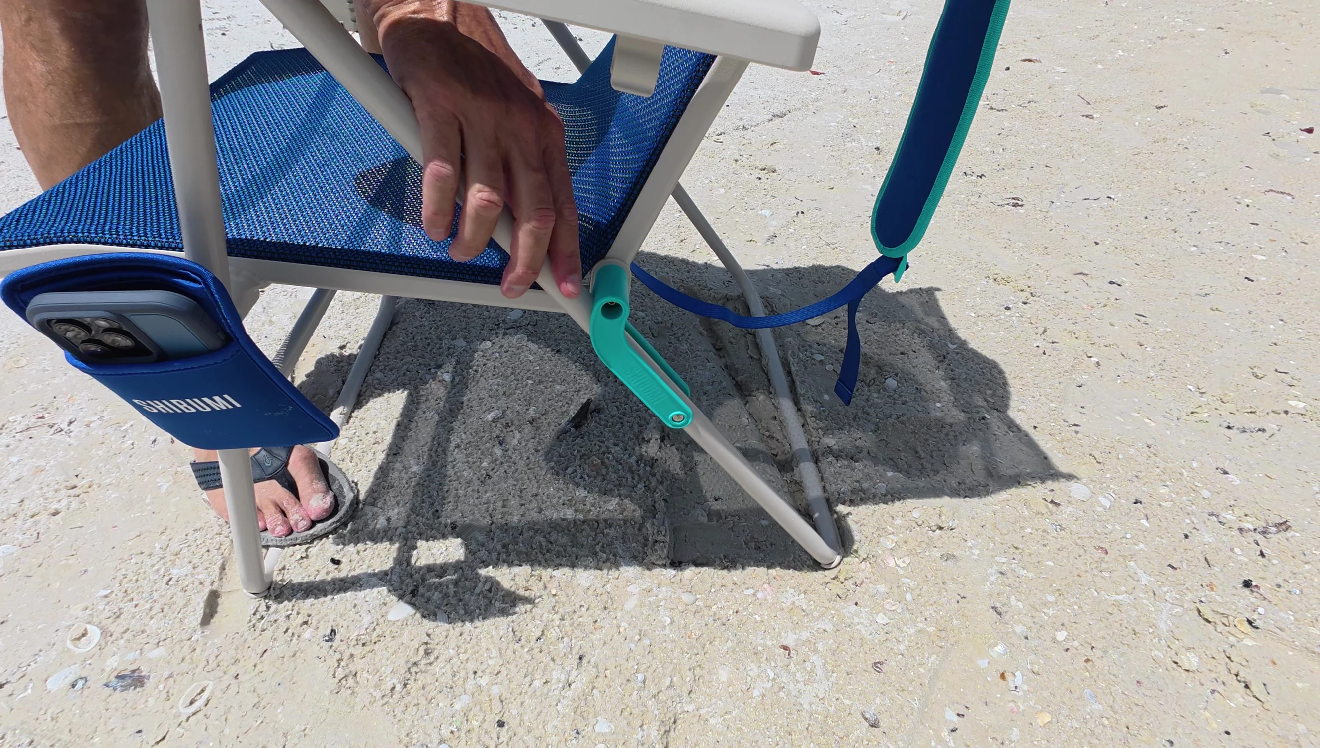 Showing the leg mechanism and channel system