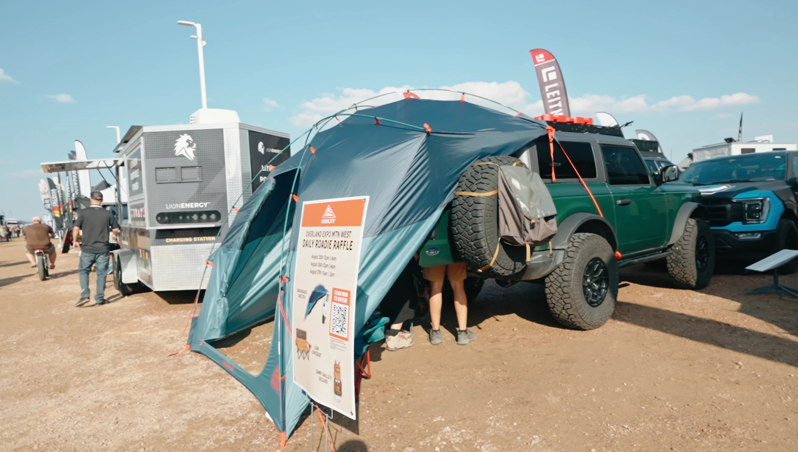 Backroads Shelter with wings deployed