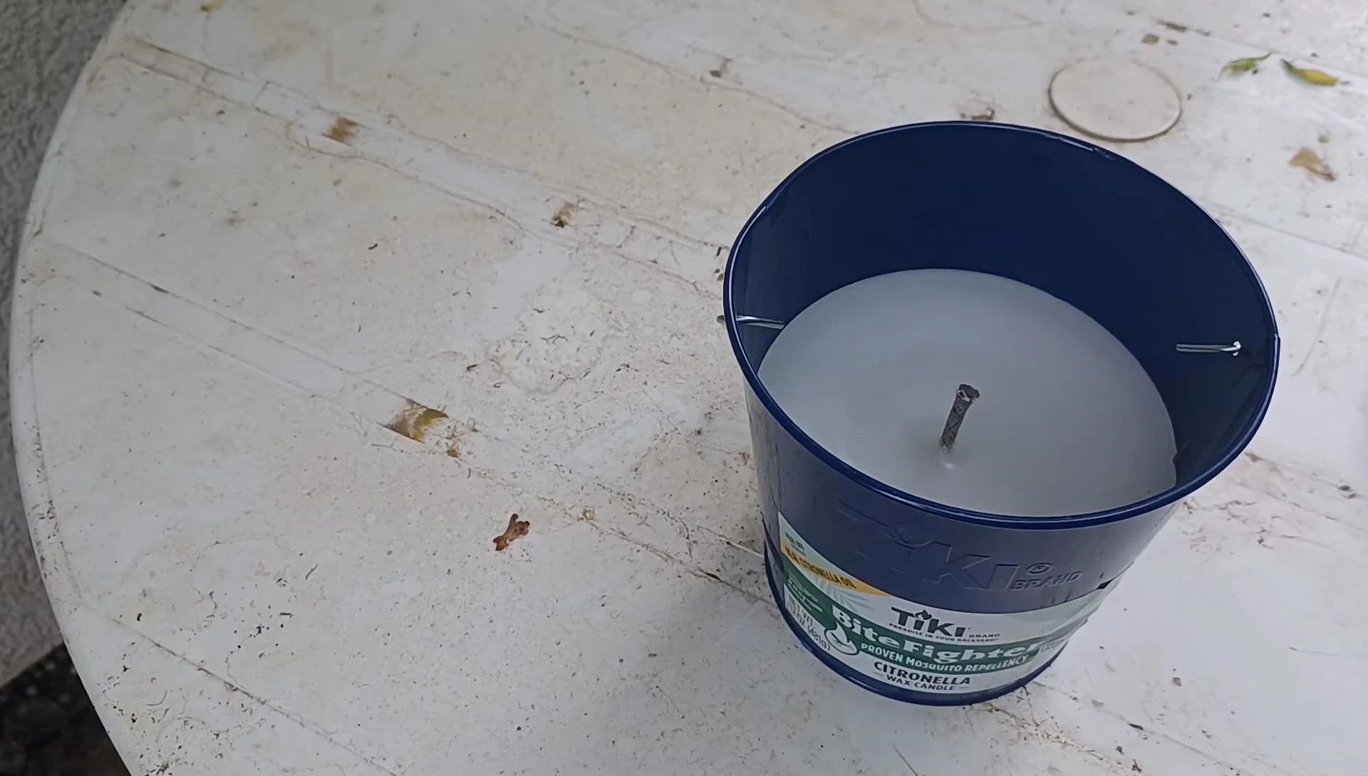 The reviewer demonstrating how to light the candle