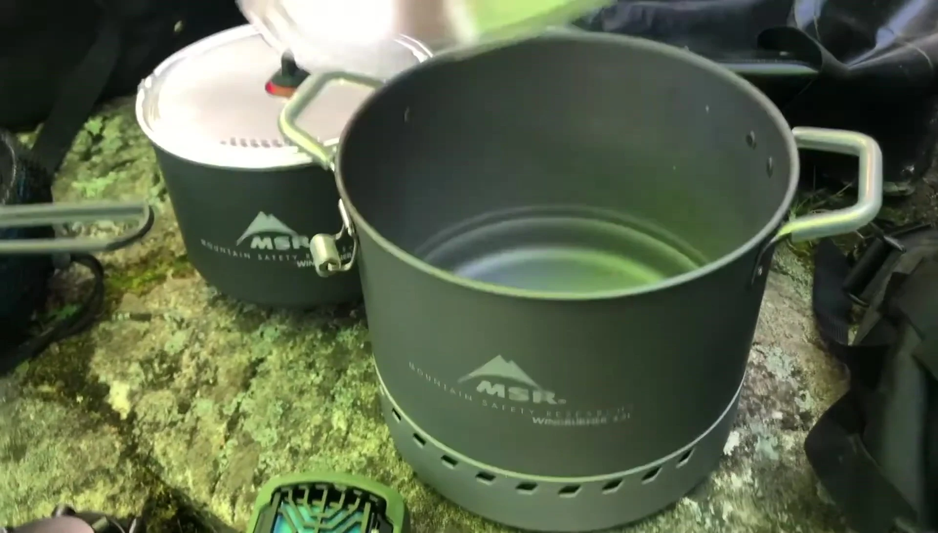 A picture of a large pot of spaghetti prepared on the Windburner