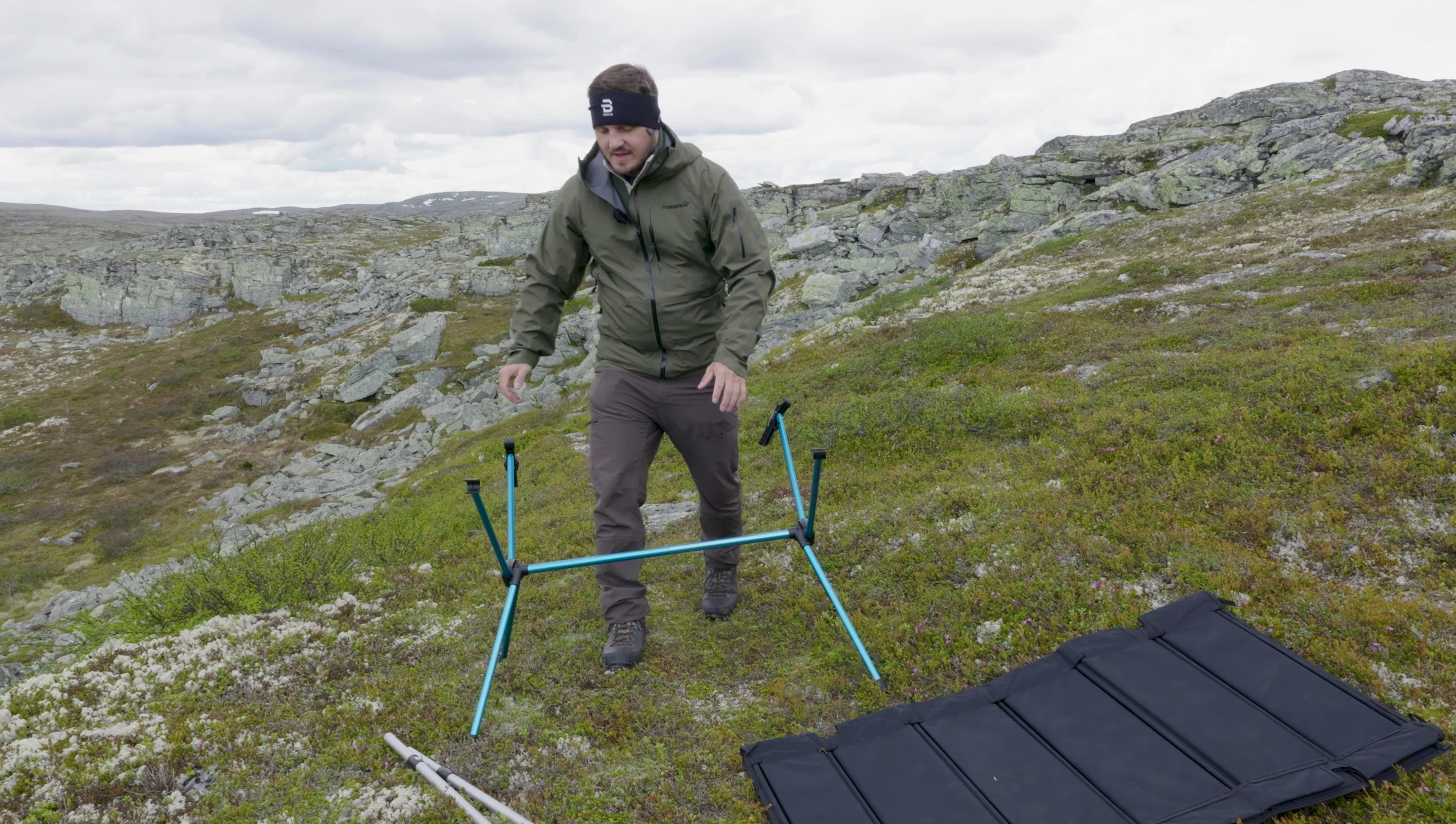 Attaching the legs to the table frame.