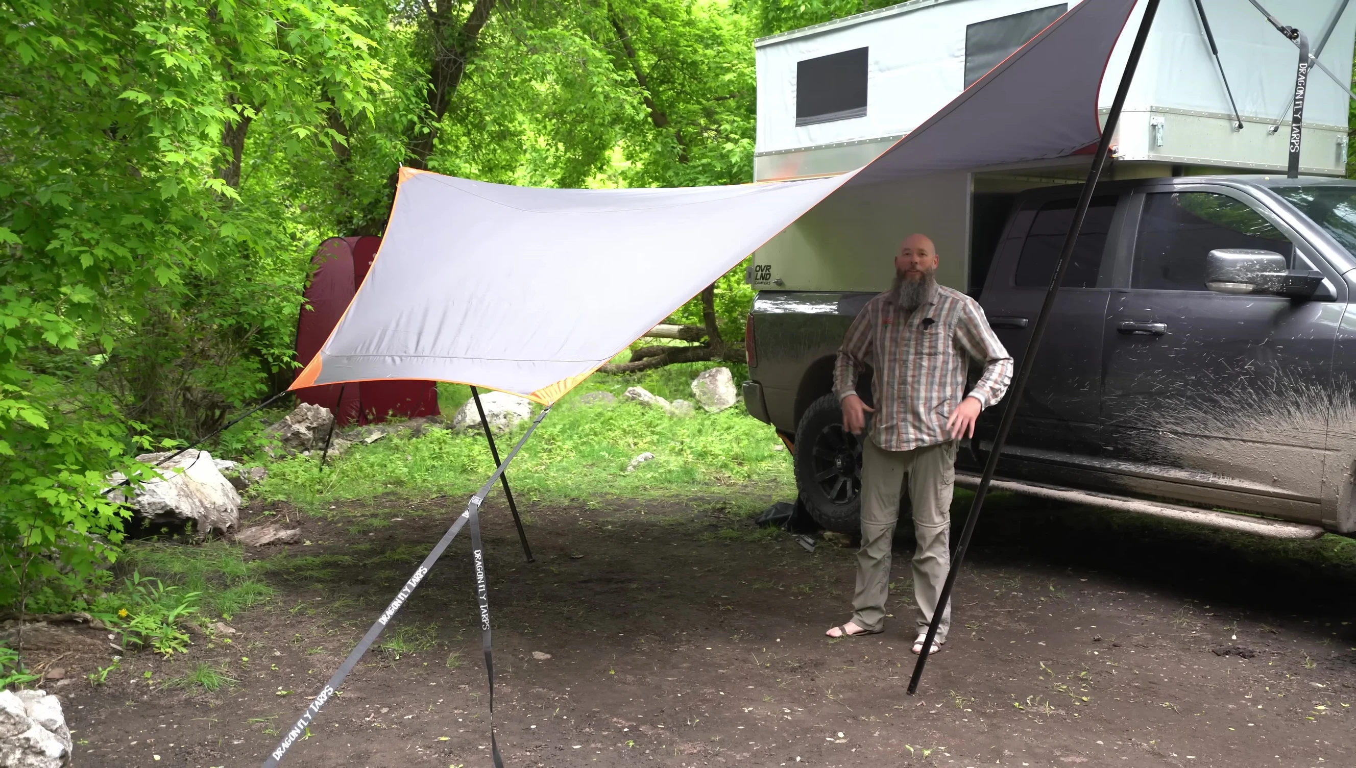 Showing the two main setup configurations of the tarp.