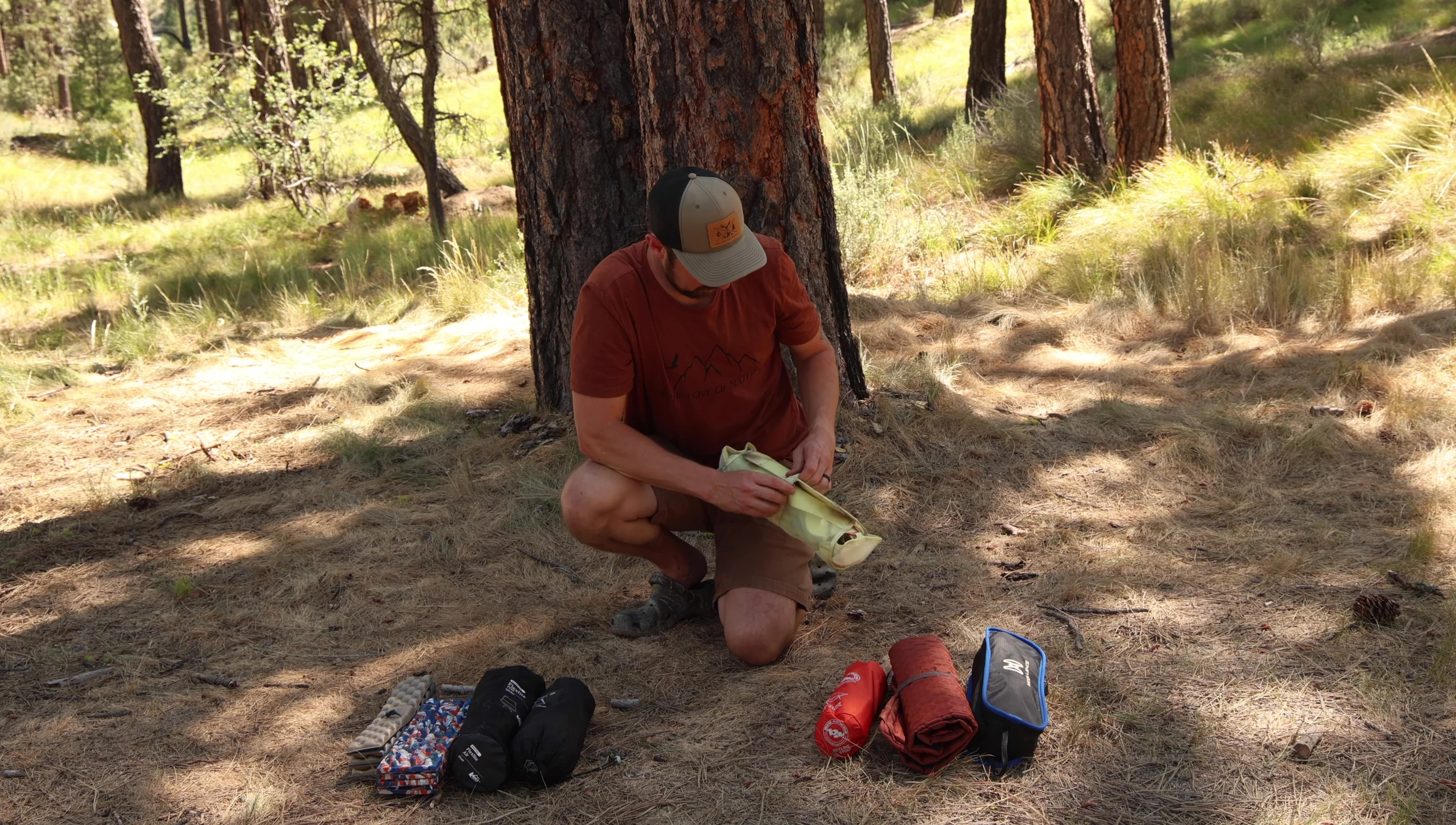 The Nemo Stargaze Lounge Chair packed up.