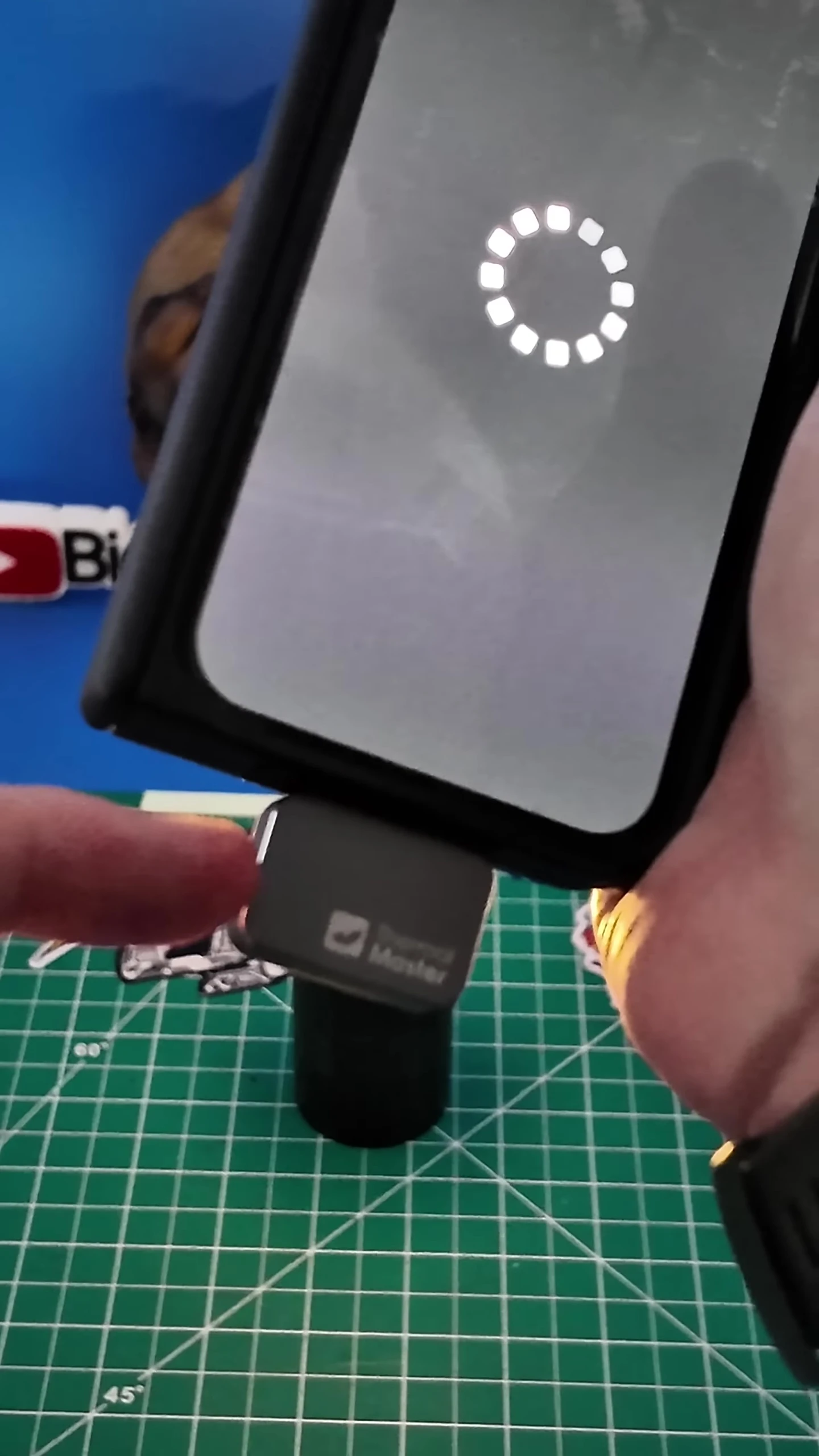 Thermal camera image showing the lantern's temperature.