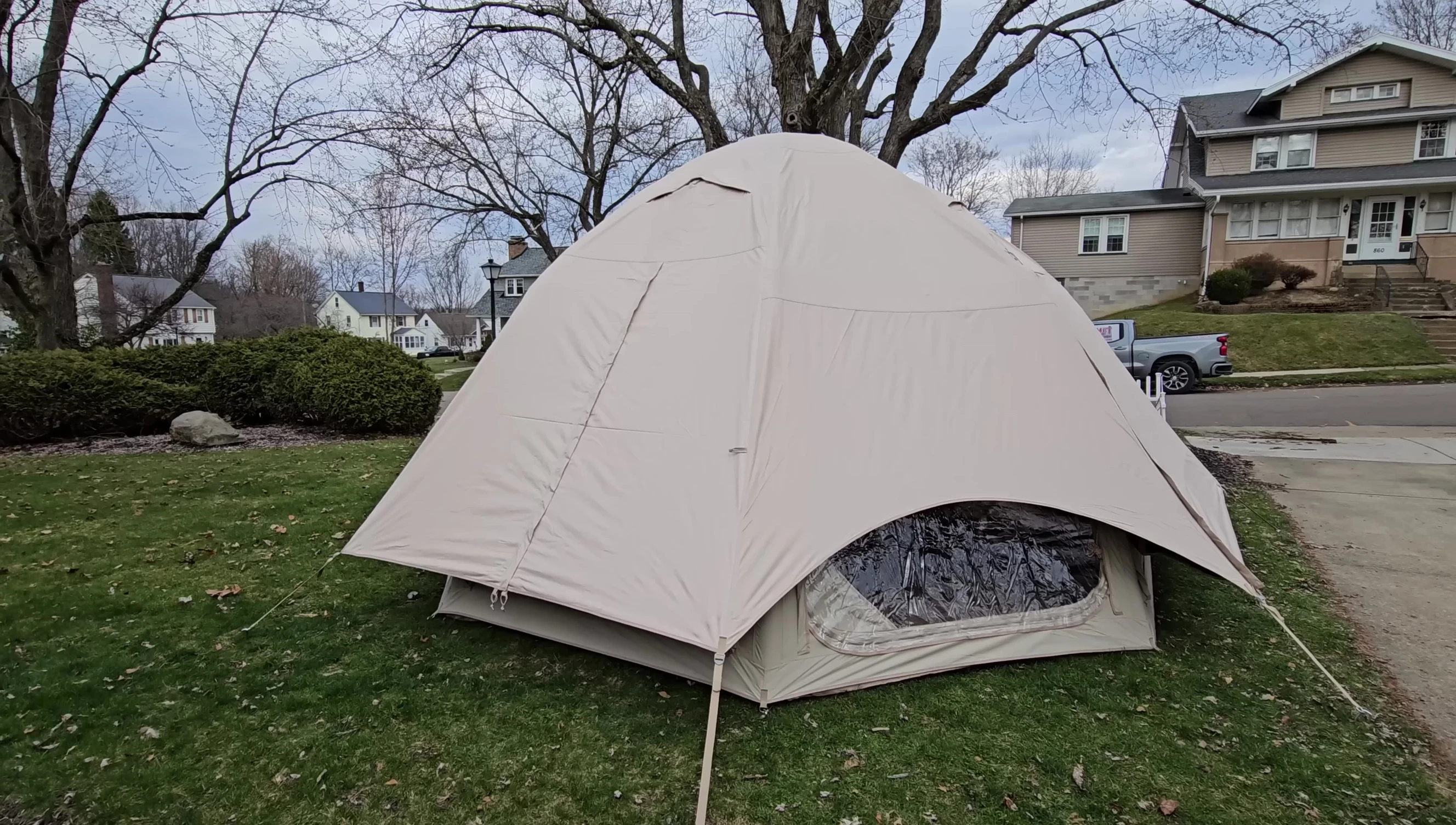 Rainfly zippers and vents