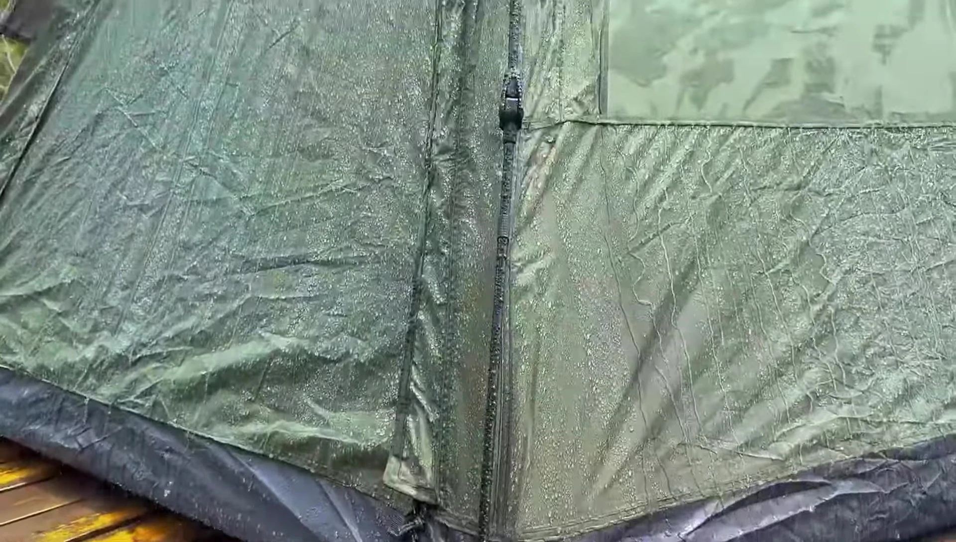 Huwolf Tent - High Waterproof Rating
